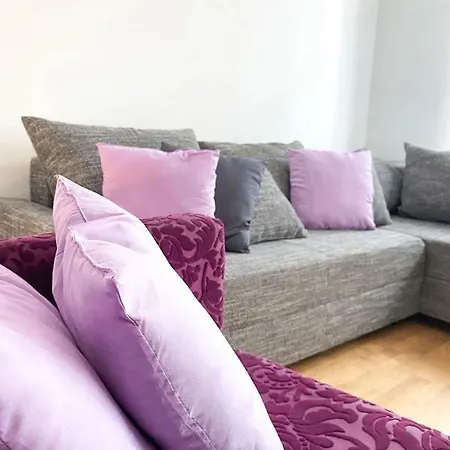 Holiday home Modern Living Haus Mit 3 Schlafzimmern Fuer Bis Zu 7 Personen Regensburg